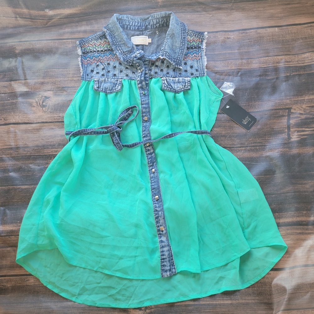 Silver Icing Sleeveless Top NWT L Flowy Denim Western Festival Boho Tunic